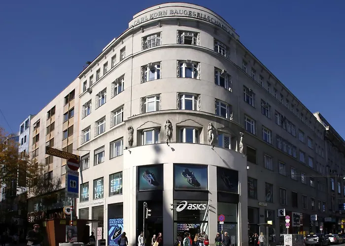 Continental Hotel-Pension Viena